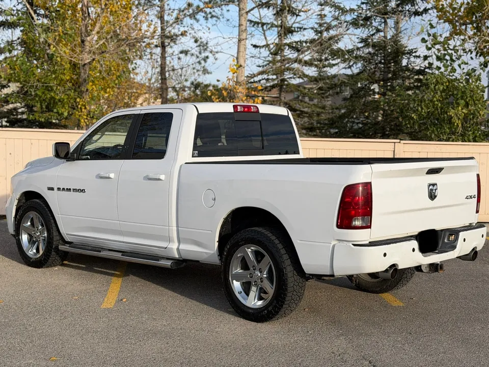 Dodge Ram 1500 2012 photo 3