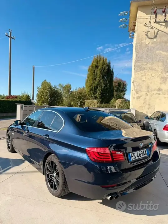 BMW 5 Series 2012 photo 3