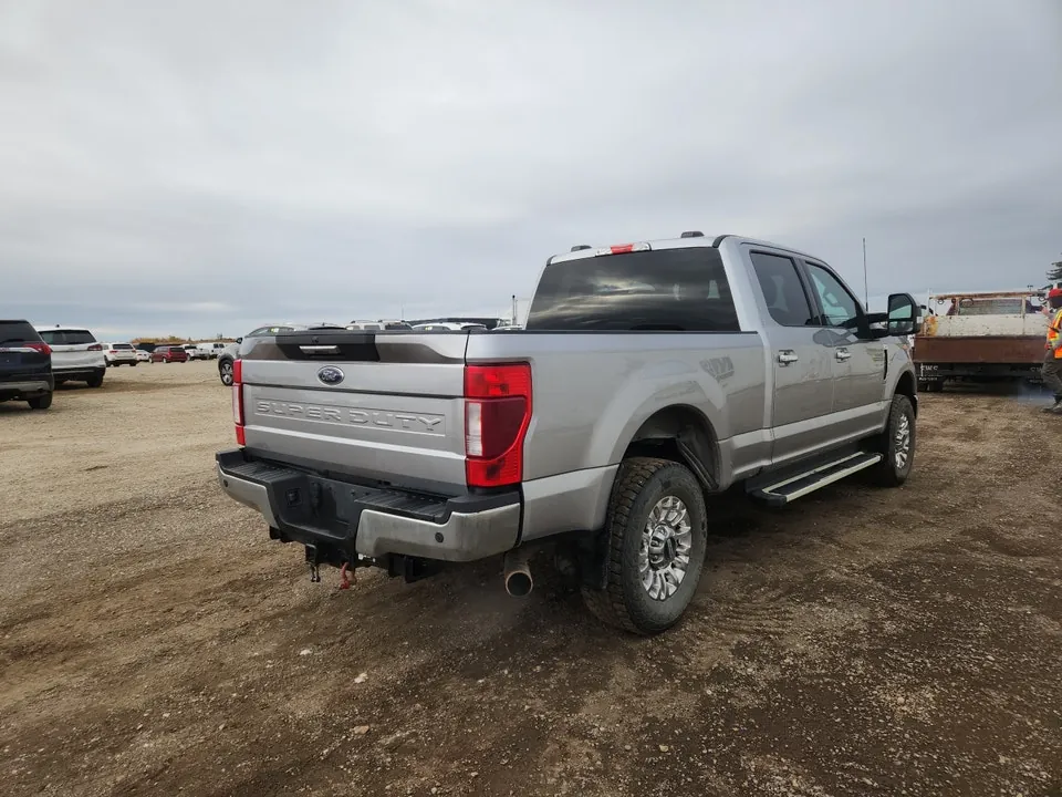 Ford F-250 Super Duty 2022 photo 3