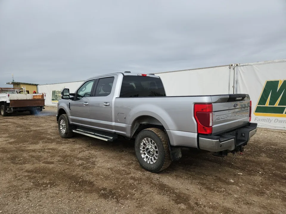 Ford F-250 Super Duty 2022 photo 2