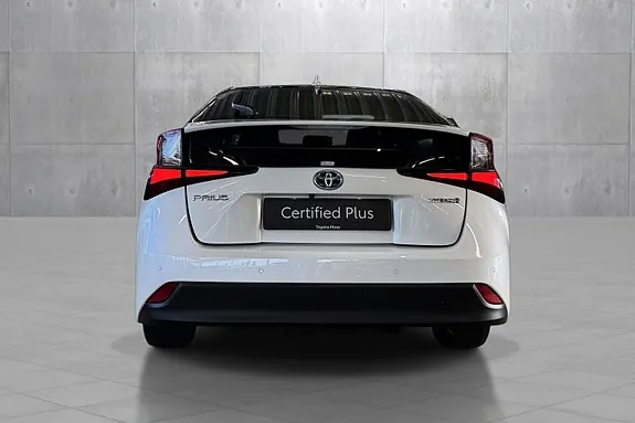 Toyota Prius 2020 photo 3