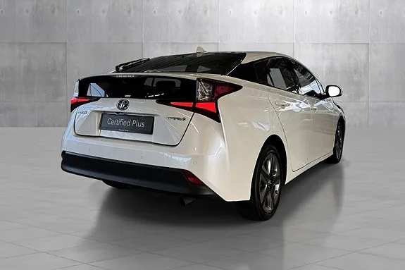 Toyota Prius 2020 photo 5