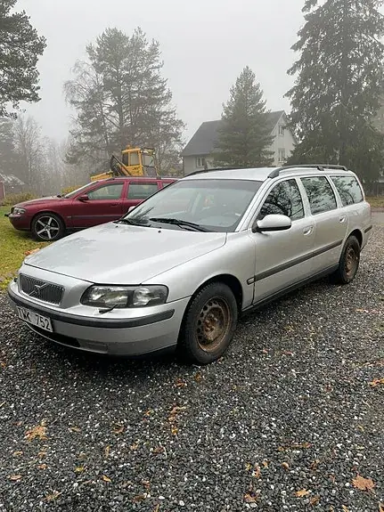Volvo V70 2003 photo 2