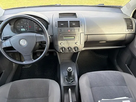 Volkswagen Polo 2007 photo 5