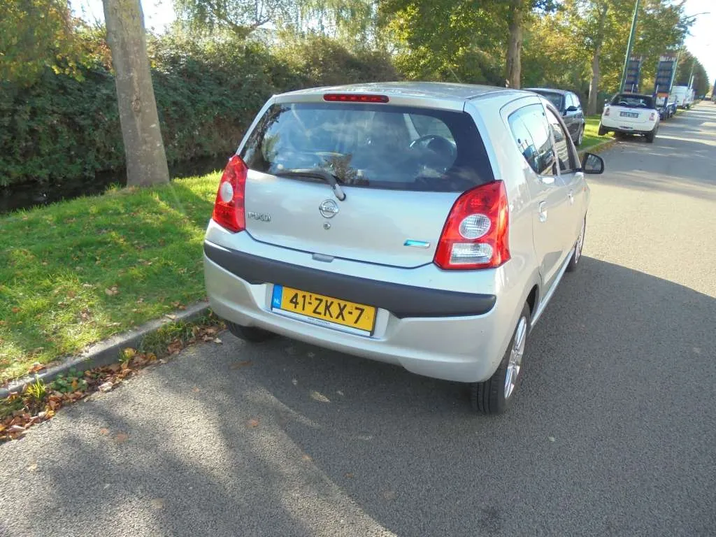 Nissan Pixo 2012 photo 2