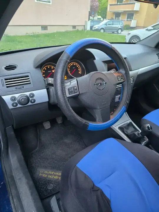 Opel Astra 2005 photo 3
