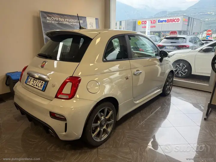 Abarth 595 2022 photo 5