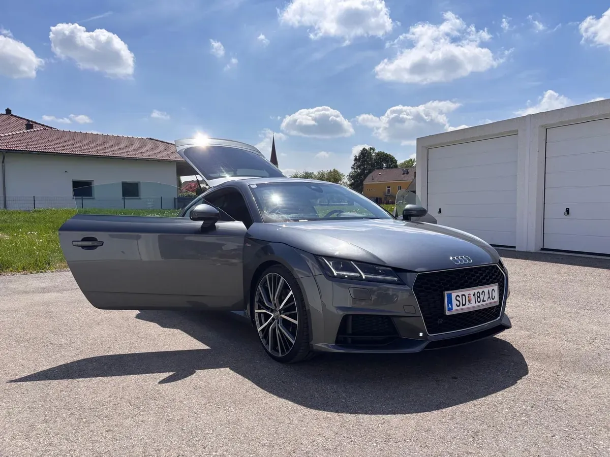 Audi Tt 2017 photo 2