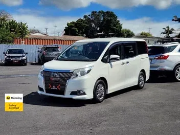 Toyota Esquire 2015 photo 4