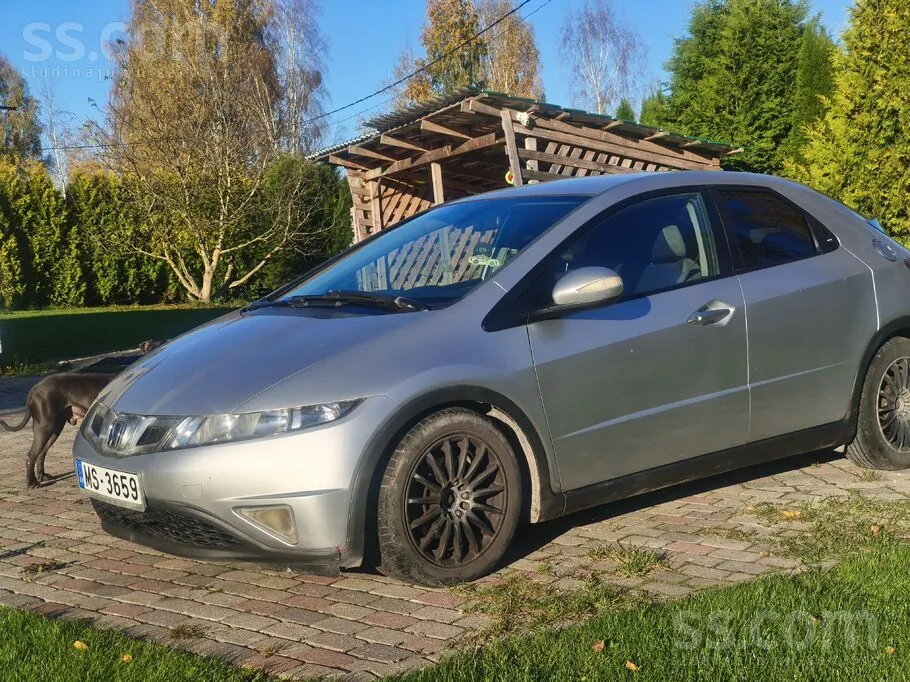 Honda Civic 2008 photo 2