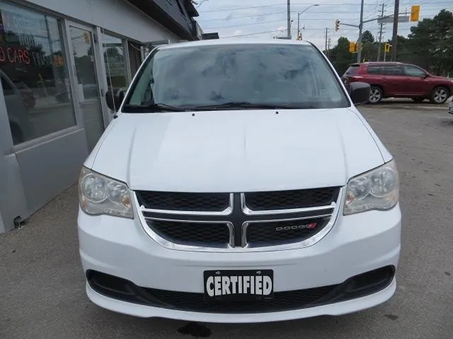 Dodge Grand Caravan 2016 photo 3