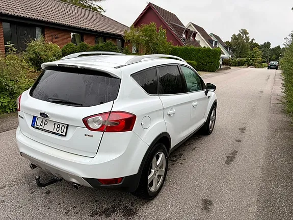 Ford Kuga 2011 photo 2
