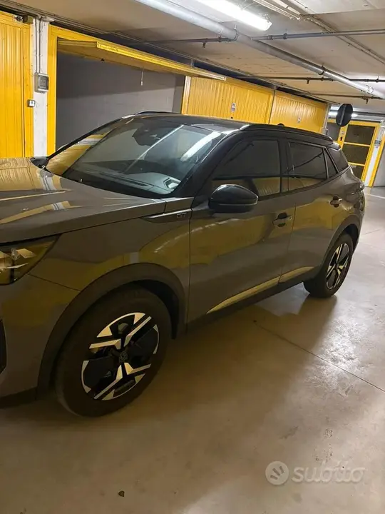 Peugeot 2008 2024 photo 2