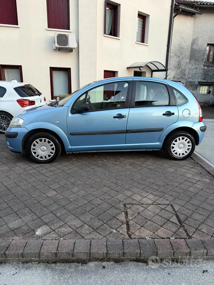 Citroen C3 2008 photo 3