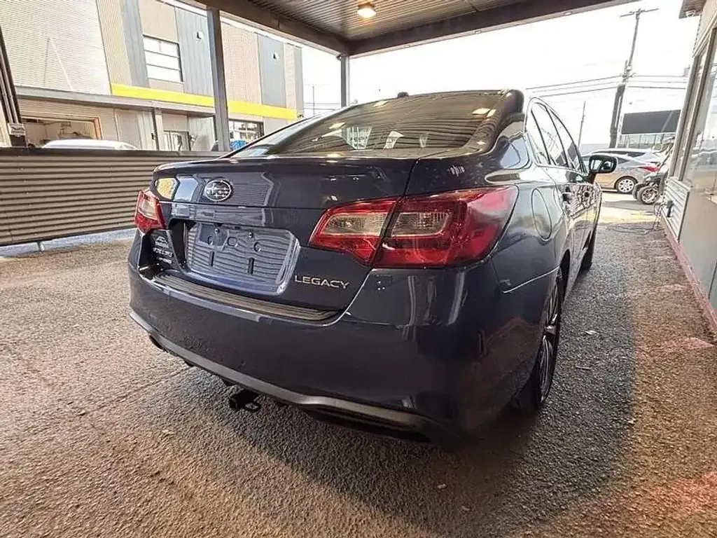 Subaru Legacy 2019 photo 5