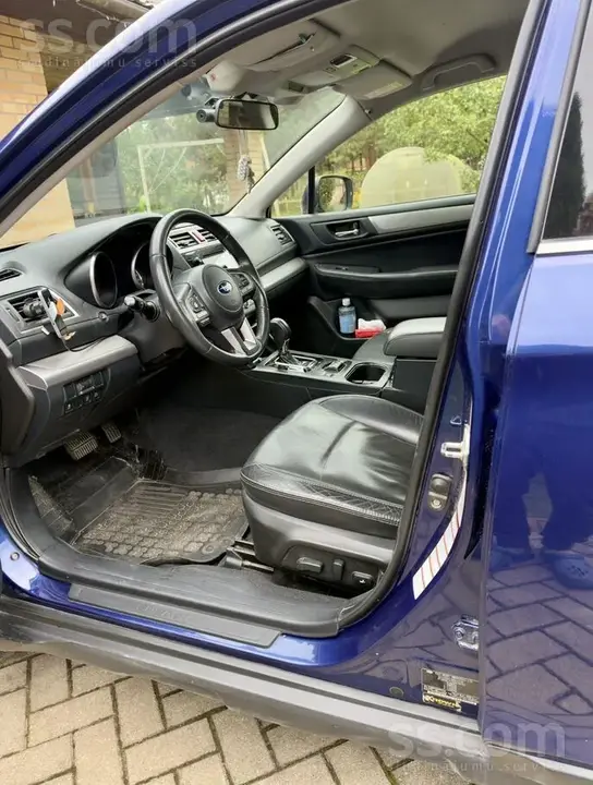Subaru Outback 2017 photo 3