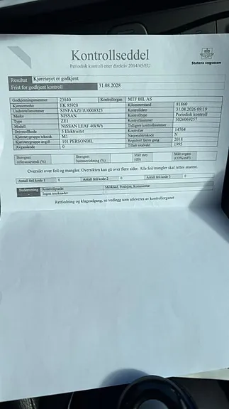 Nissan Leaf 2018 photo 2
