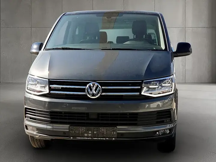 Volkswagen Multivan 2017 photo 2