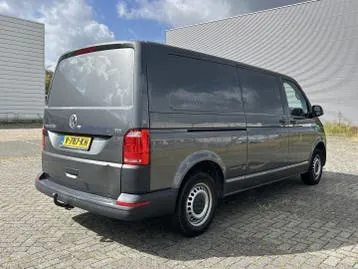 Volkswagen Transporter 2018 photo 2