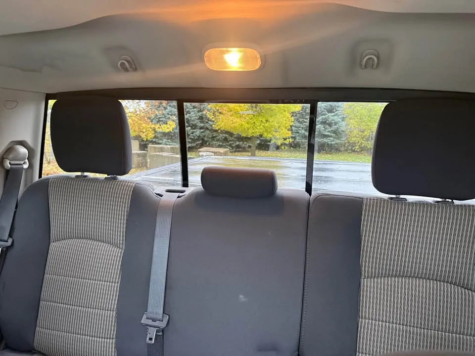 Dodge Ram 1500 2011 photo 4