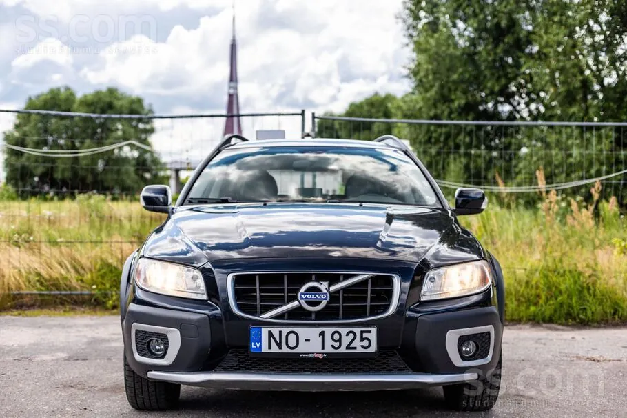 Volvo Xc70 2010 photo 3