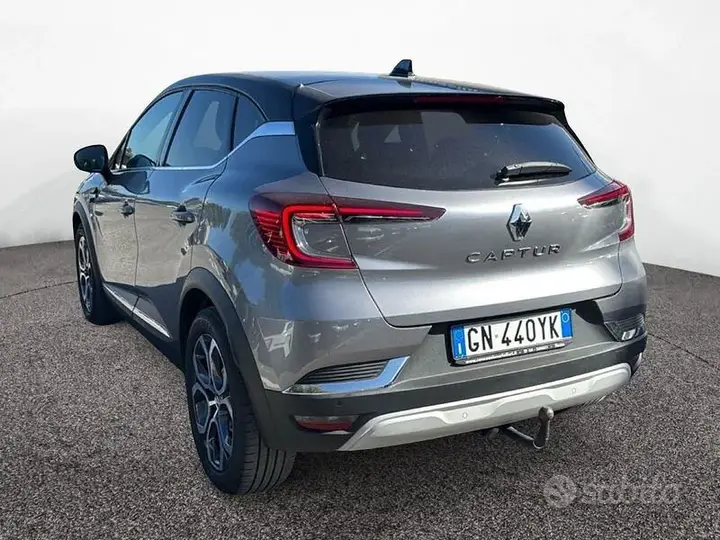 Renault Captur 2023 photo 4