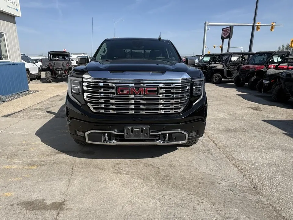 GMC Sierra 2024 photo 3
