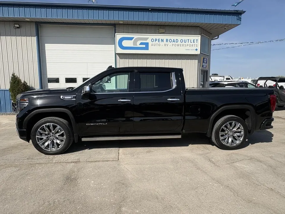 GMC Sierra 2024 photo 2