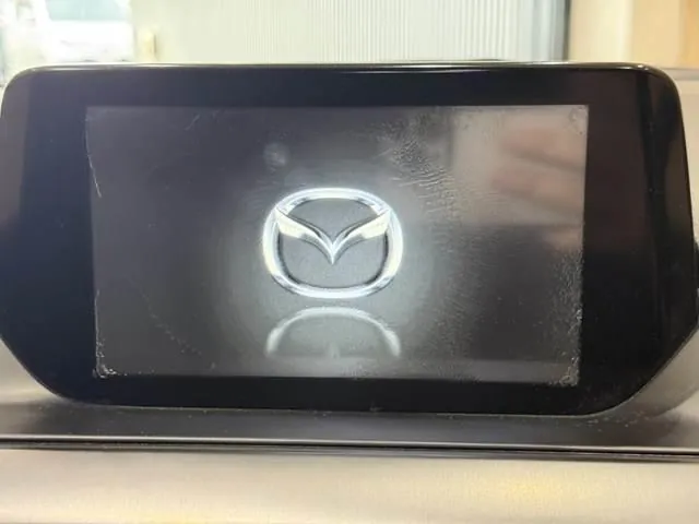 Mazda Atenza Wagon 2015 photo 4