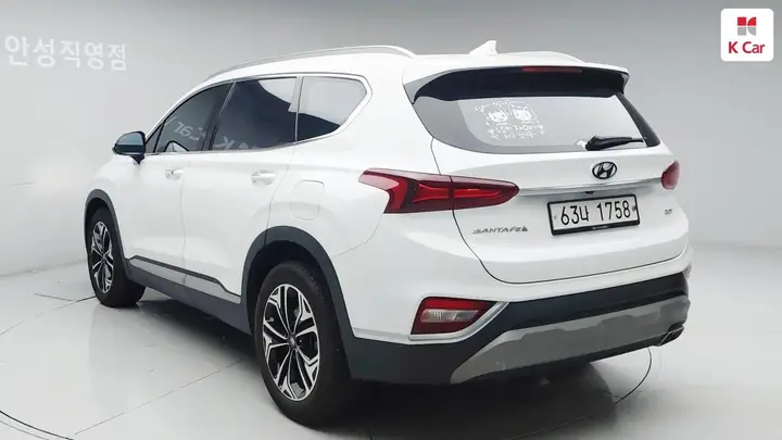 Hyundai Santa Fe 2019 photo 2