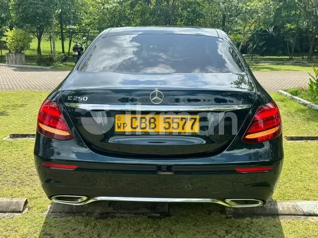 Mercedes-Benz E250 2018 photo 4