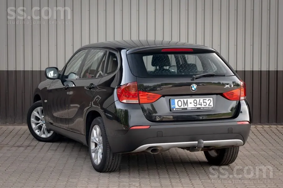 BMW X1 2011 photo 4