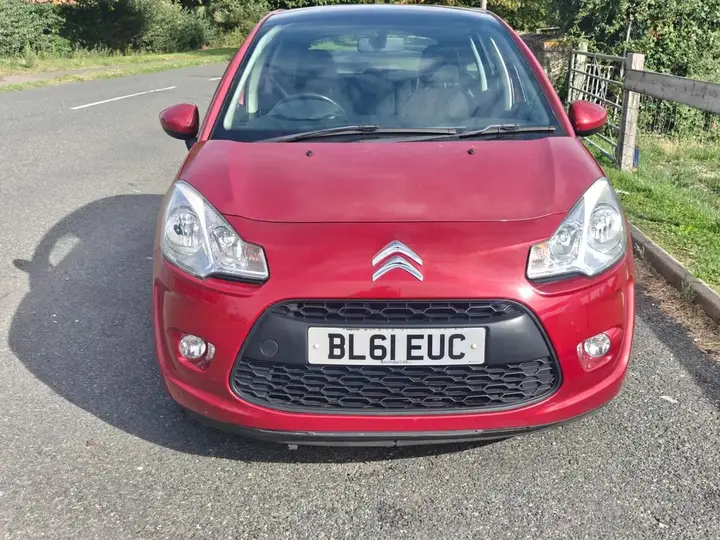 Citroen C3 2012 photo 3
