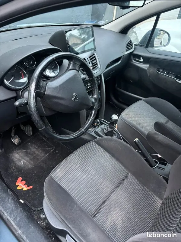 Peugeot 207 2007 photo 3