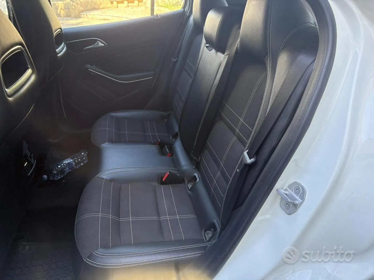 Mercedes-Benz Gla 2015 photo 2