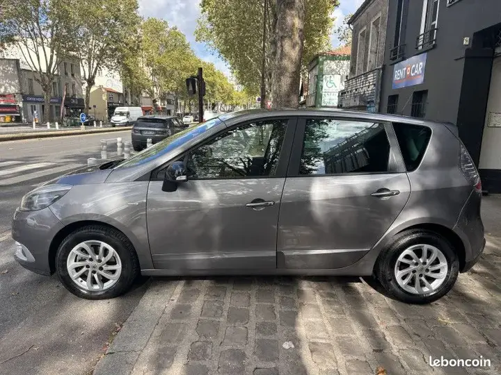 Renault Scenic 2015 photo 3