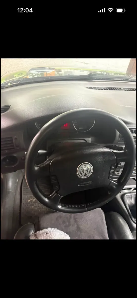 Volkswagen Passat 2005 photo 2