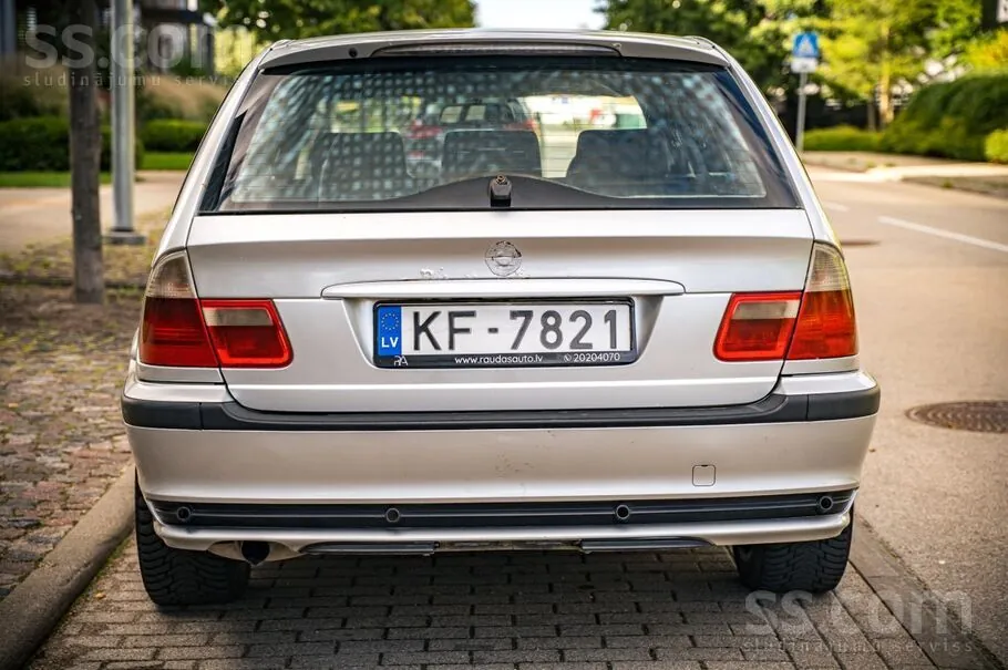 BMW 320 2002 photo 5
