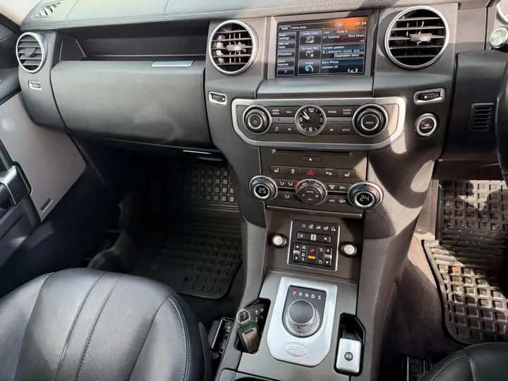 Land Rover Discovery 4 2013 photo 5