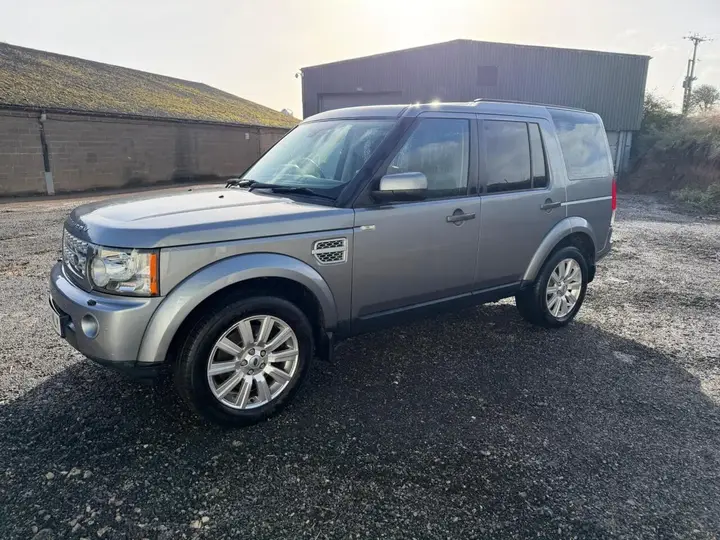 Land Rover Discovery 4