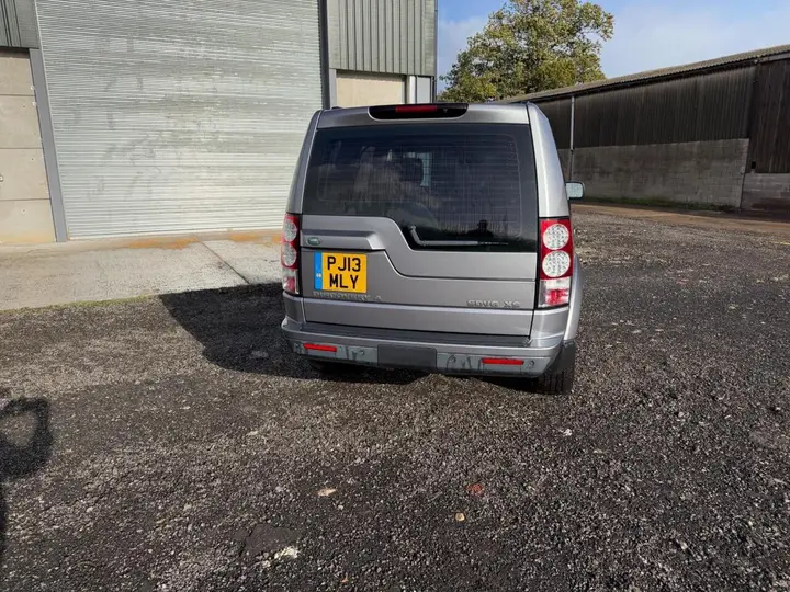 Land Rover Discovery 4 2013 photo 4