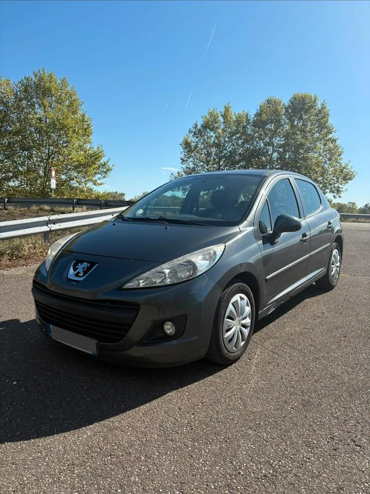 Peugeot 207