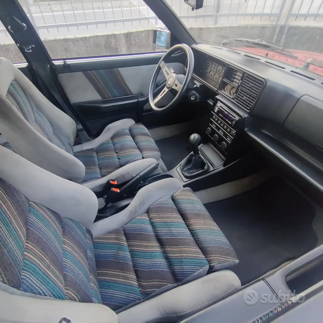 Lancia Delta Hf Turbo Ie 1987 photo 4