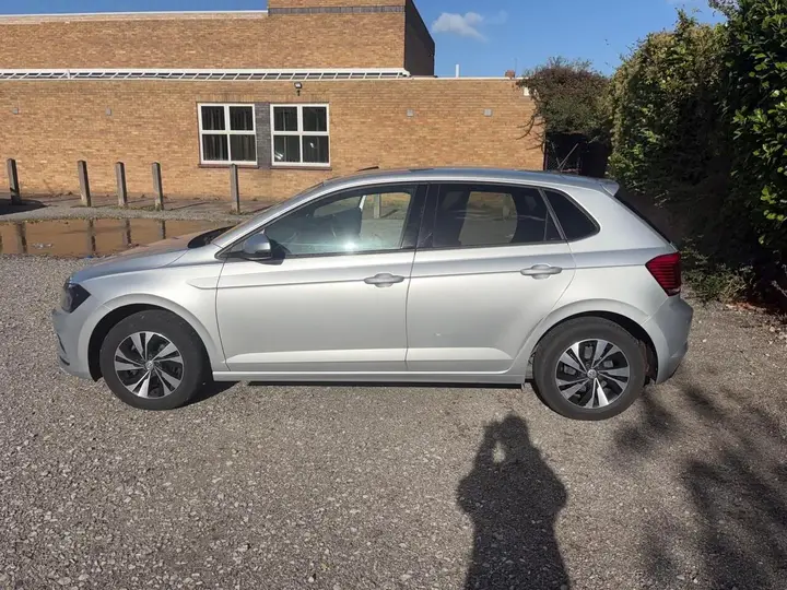 Volkswagen Polo 2020 photo 2