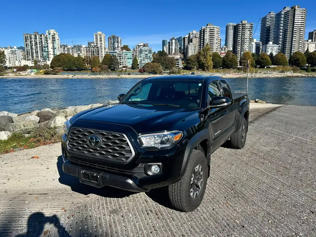 Toyota Tacoma 2023 photo 2