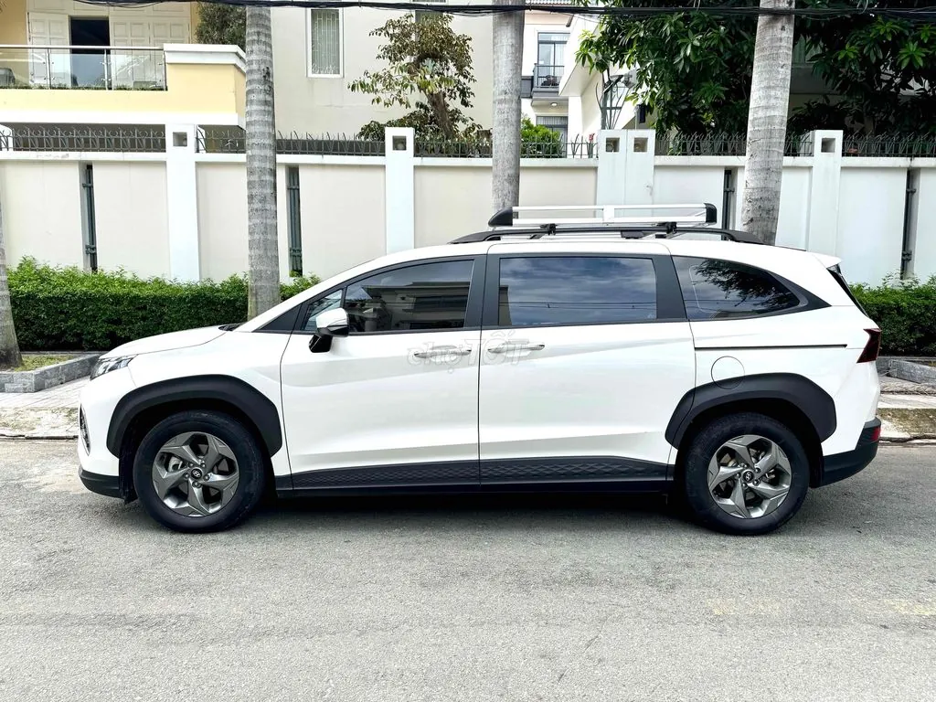 Hyundai Custin 2023 photo 4