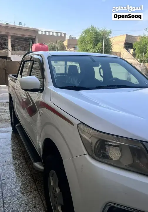 Nissan Navara 2016 photo 2