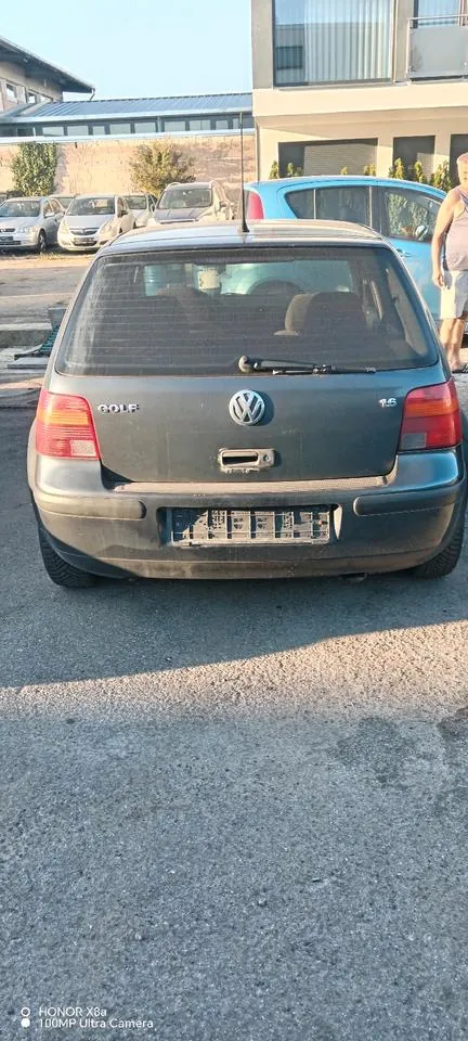 Volkswagen Golf 4