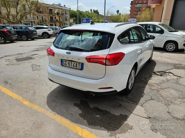 Ford Focus Sw 2021 photo 4