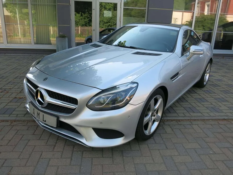 Mercedes-Benz Slc 200